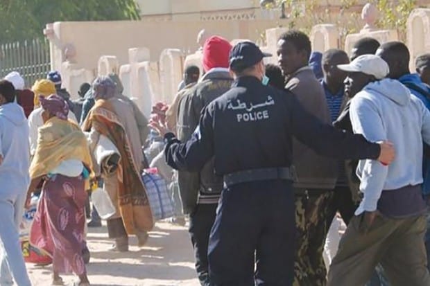Human Rights Watch dénonce des « vagues d’expulsion arbitraires » vers le Mali