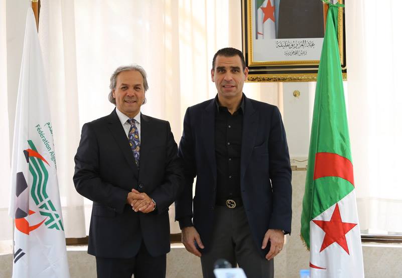 Football : Madjer déchargé de la sélection des locaux
