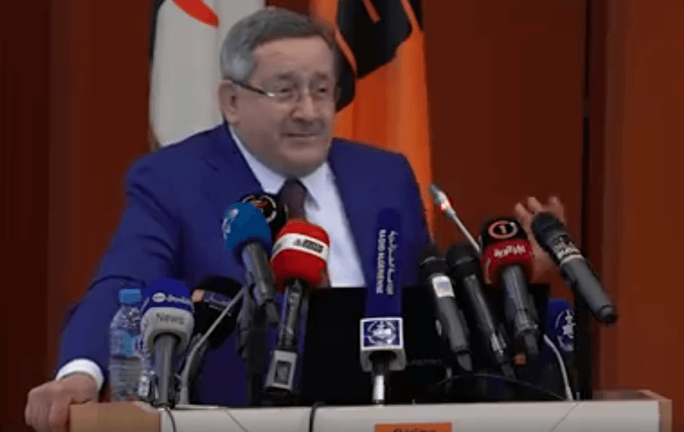 VIDÉO. Quand le patron de Sonatrach relate sa conversation avec le « keyasse » de son hammam