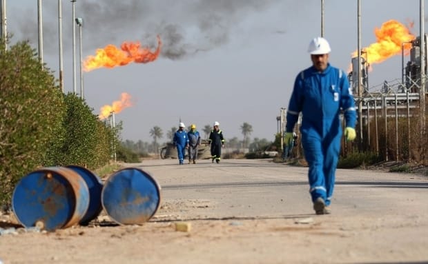 Le pétrole interrompt sa série de neuf hausses de suite