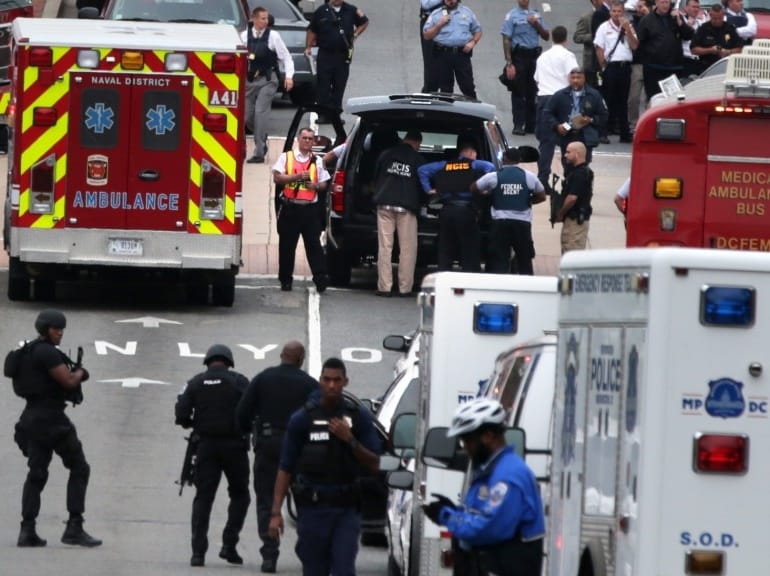 Une fusillade dans un lycée au Texas fait 8 à 10 morts