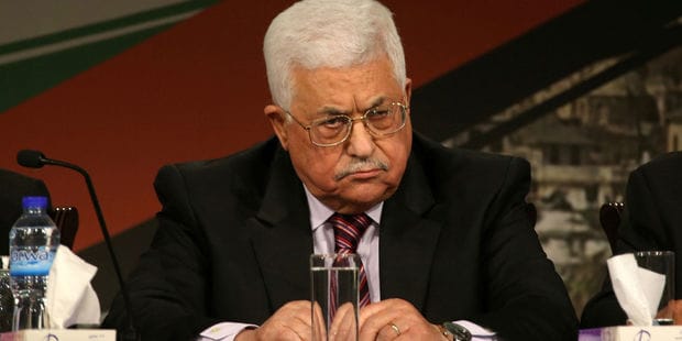 Le président palestinien, atteint d&rsquo;une pneumonie, reste hospitalisé