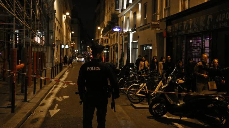 Attaque à Paris : l&rsquo;assaillant est né en Tchétchénie, l&rsquo;EI revendique
