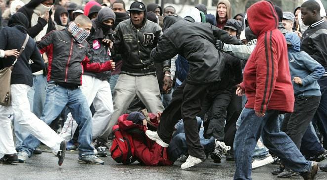 Un ressortissant burkinabè battu à mort par des adolescents en France
