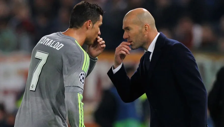 Zidane :  Le Real Madrid, « favori de rien du tout »