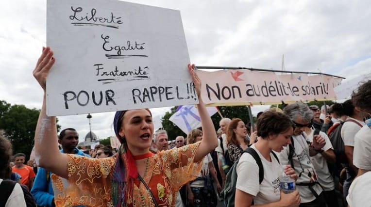 Manifestation à Paris en soutien aux migrants