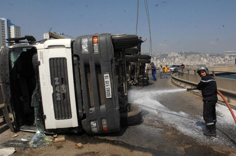Accidents de la route : qui arrêtera les poids lourds ?