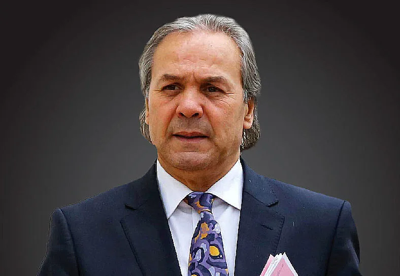 Équipe nationale : Madjer s’accroche à son poste