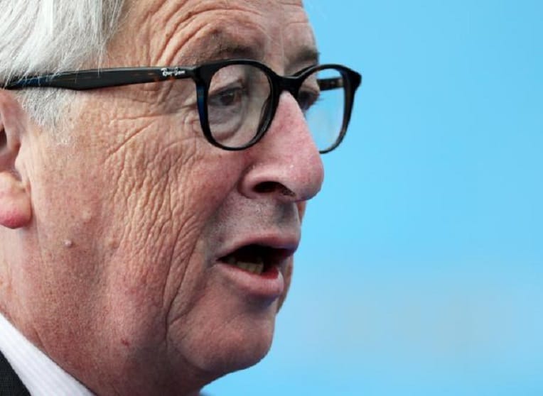 VIDÉO. Titubant au sommet de l&rsquo;Otan, Jean-Claude Juncker n&rsquo;était pas ivre
