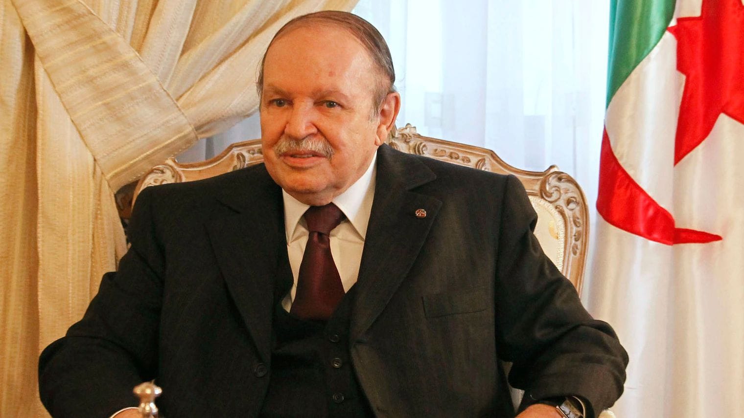 Bouteflika procède à un mouvement partiel dans le corps de la magistrature