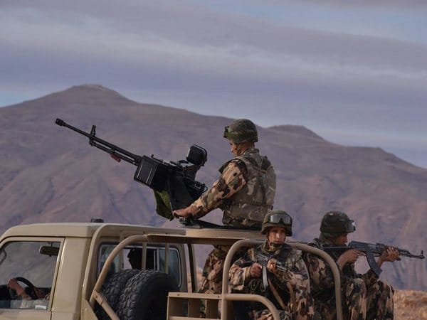 Deux terroristes capturés par l’armée à Bordj Badji Mokhtar