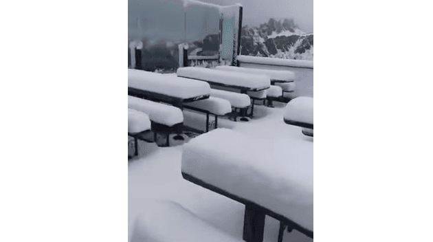 VIDÉO. Il neige en plein mois d’août sur les montagnes en Italie