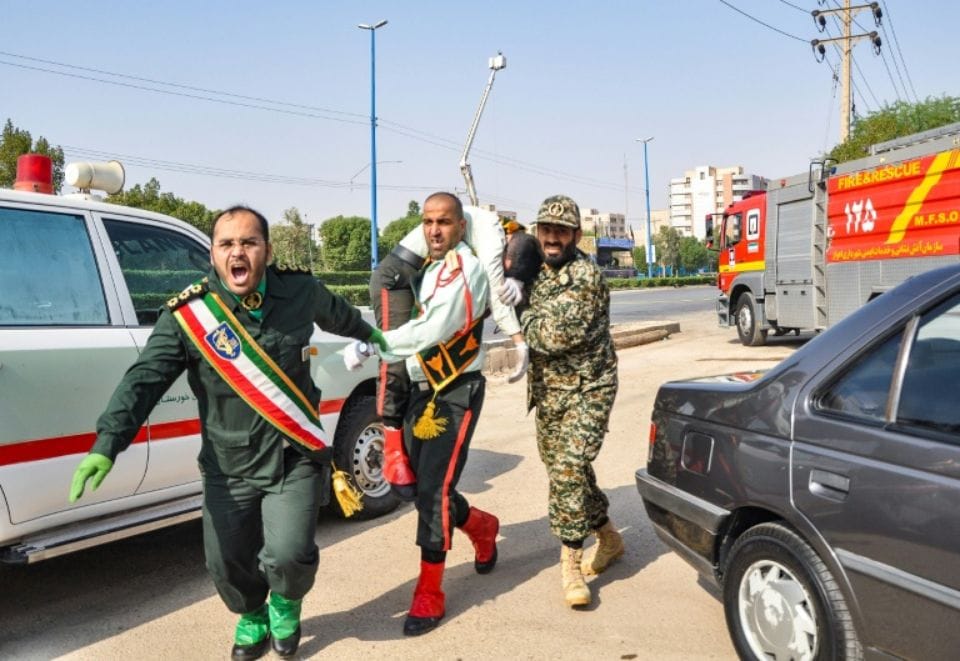 Iran: 24 morts dans un attentat, Téhéran accuse un régime allié de Washington