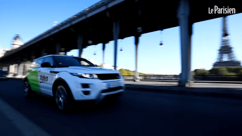 VIDÉO. Une voiture autonome testée à Paris : impressionnant