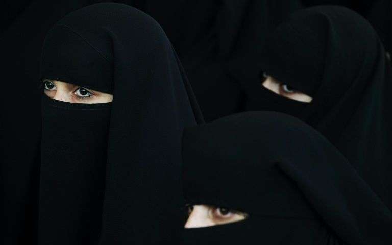 Suisse : référendum local sur l’interdiction de la burqa