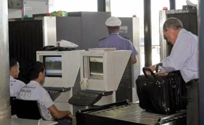 Nouvelle saisie de devises à l’aéroport d’Alger