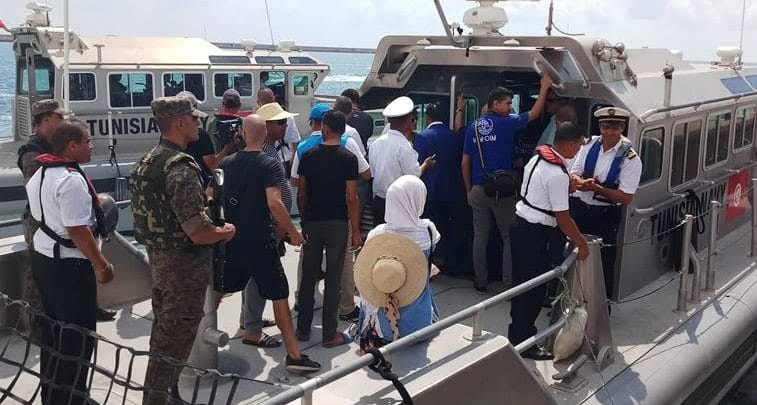 En Tunisie, le difficile accueil des migrants rescapés de la Méditerranée