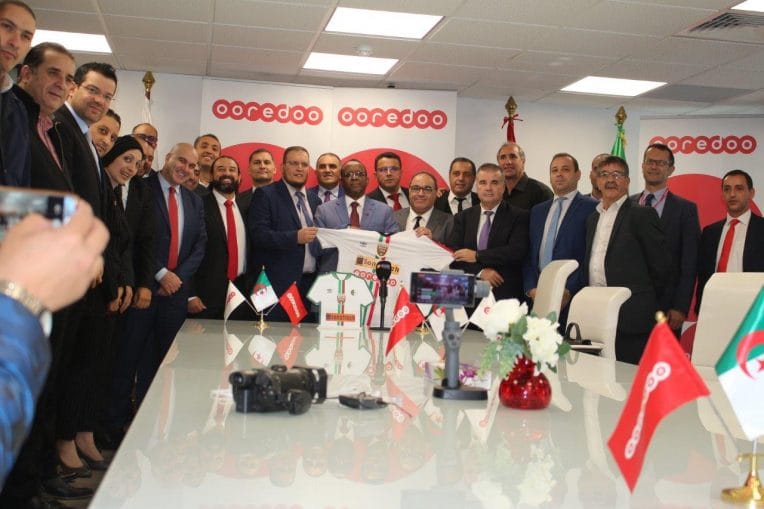 Partenaire majeur du football algérien : Ooredoo signe un partenariat de sponsoring avec le Mouloudia Club d’Alger