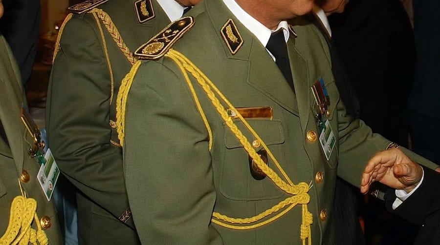 L’État apporte une protection à vie aux magistrats militaires