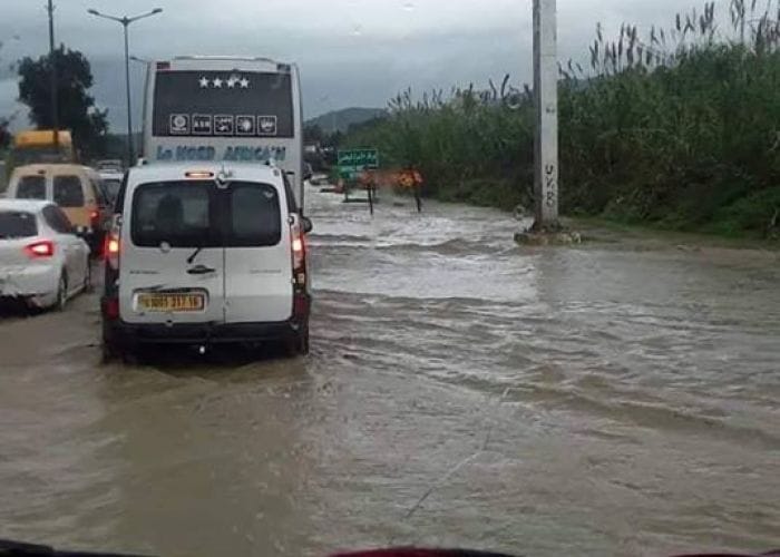 Intempéries : des axes routiers bloqués dans plusieurs wilayas