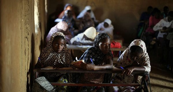 Mali : 2.000 élèves privés d’école par des menaces jihadistes au nord de Bamako