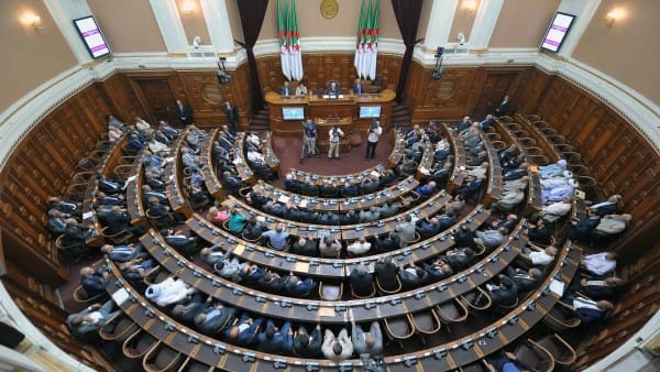 Après un renouvellement partiel : le FLN domine le Sénat, le RND affaibli