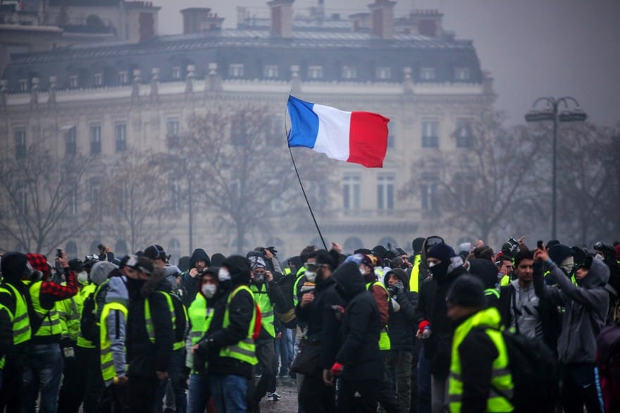 L’utilisation politique à l’étranger de la crise des gilets jaunes préoccupe Paris