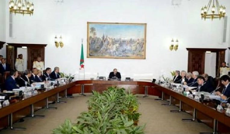 Plusieurs projets de loi adoptés par le Conseil des ministres