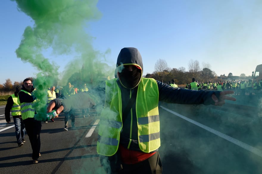 France: nouvelle mobilisation des « gilets jaunes », émaillée d’incidents (vidéos)