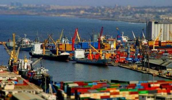 Échanges commerciaux de l’Algérie : en hausse avec l’Asie, en baisse avec l’Europe