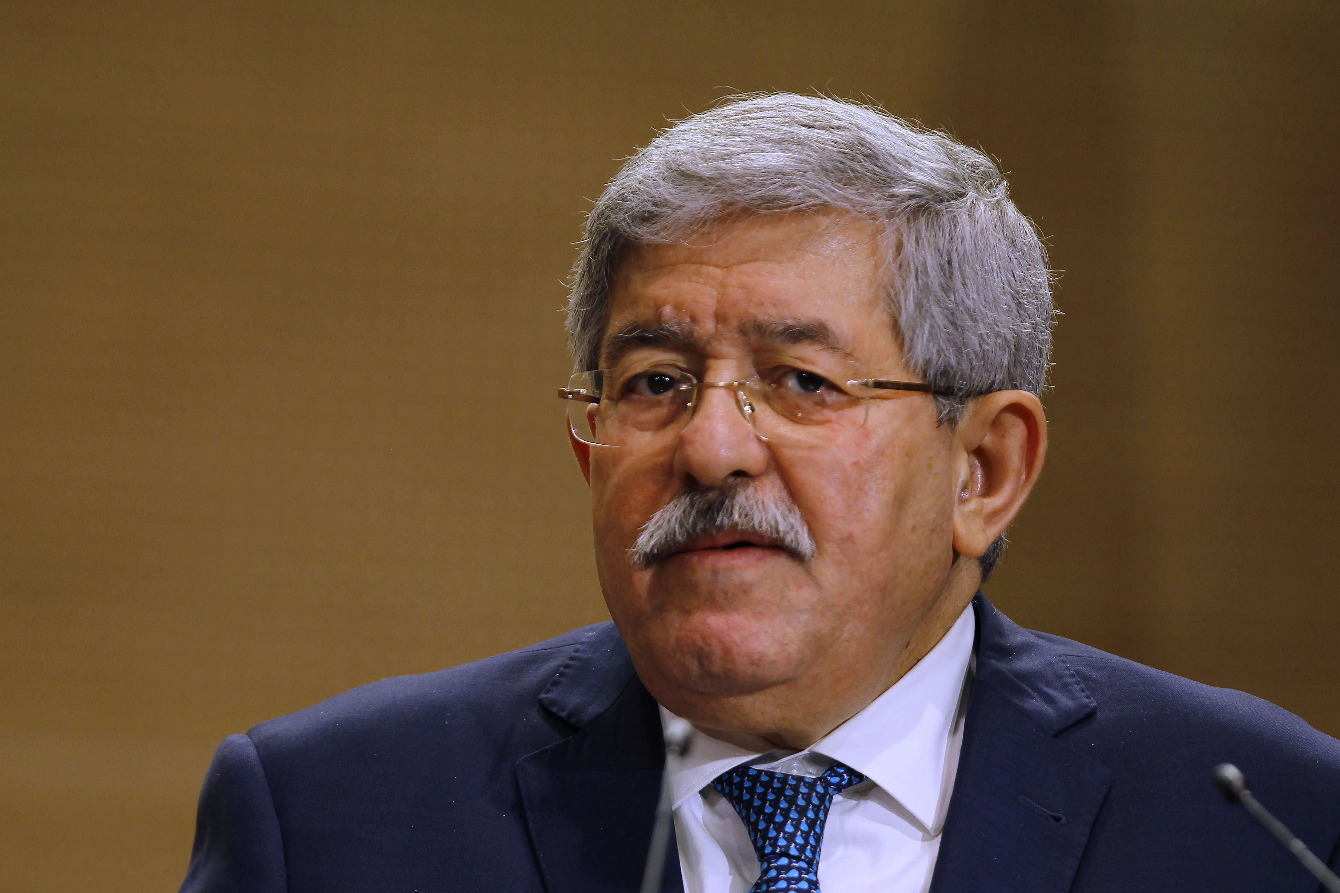 RND : Ahmed Ouyahia sanctionne Chiheb Seddik