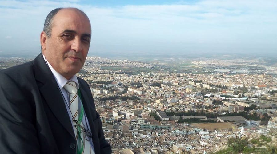 Un producteur tente de s’immoler par le feu au siège de Dzair TV