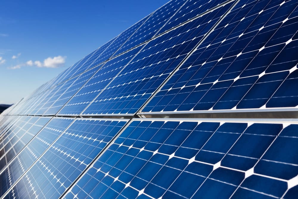 L’Algérie lance un appel d’offres pour 1000 MW de centrales solaires