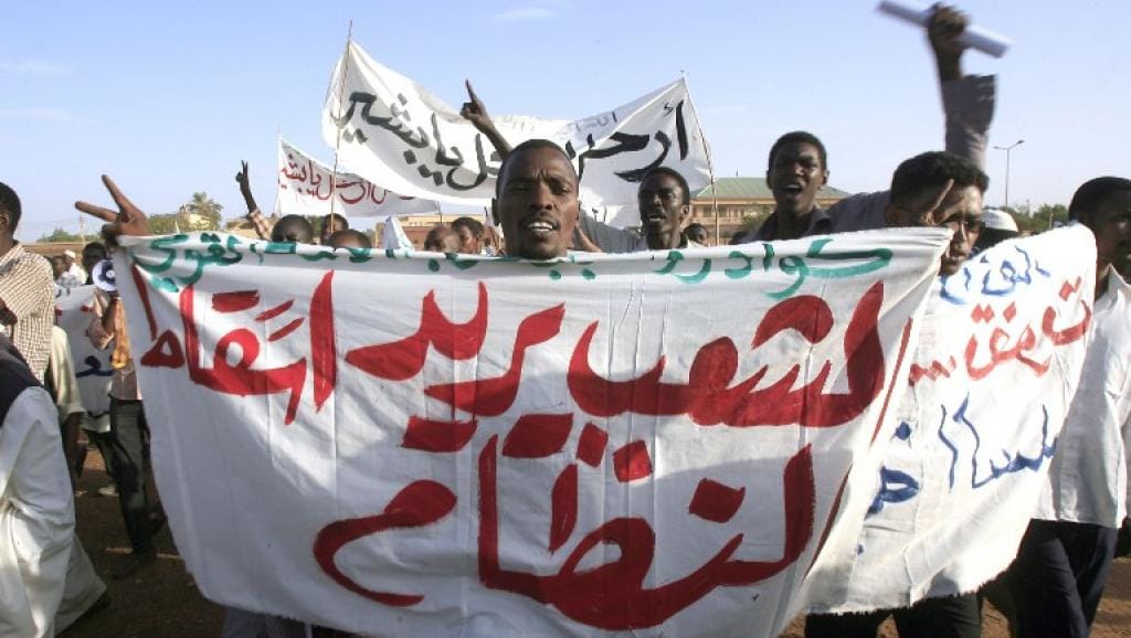 Un vent de révolte populaire souffle sur l’Afrique