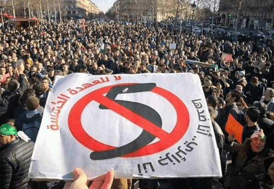 Les manifestations contre le 5e mandat vues par la presse et la classe politique