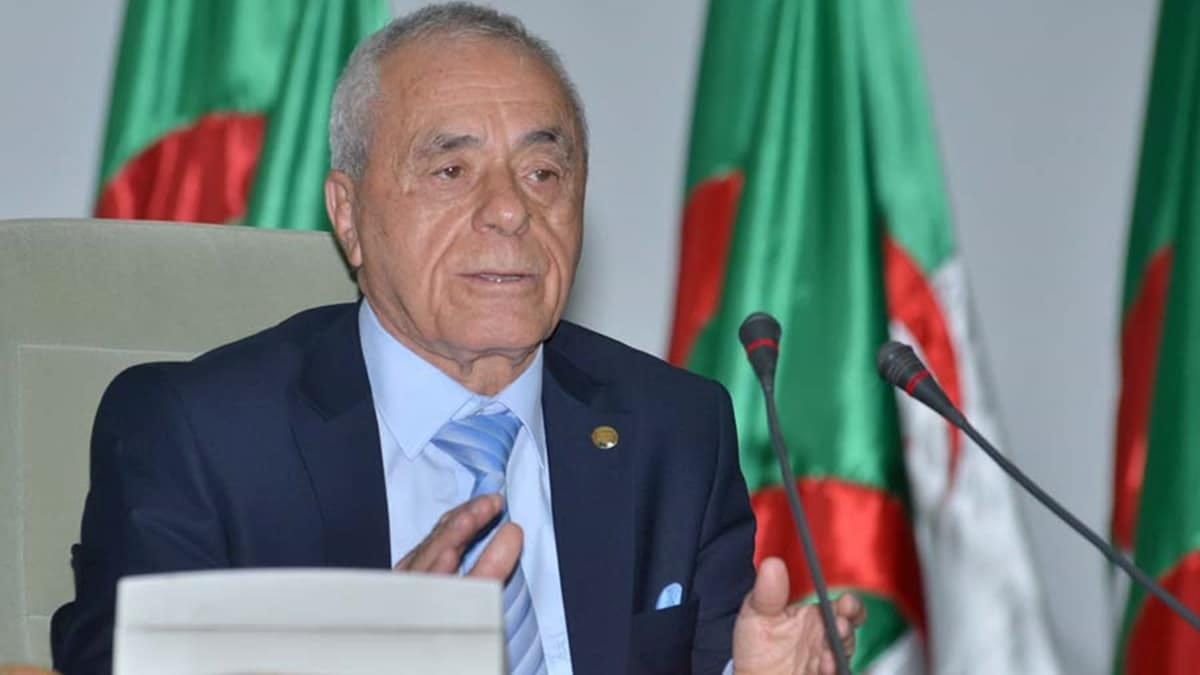 VIDÉO. Première apparition publique de Bouhadja depuis son départ de l’APN