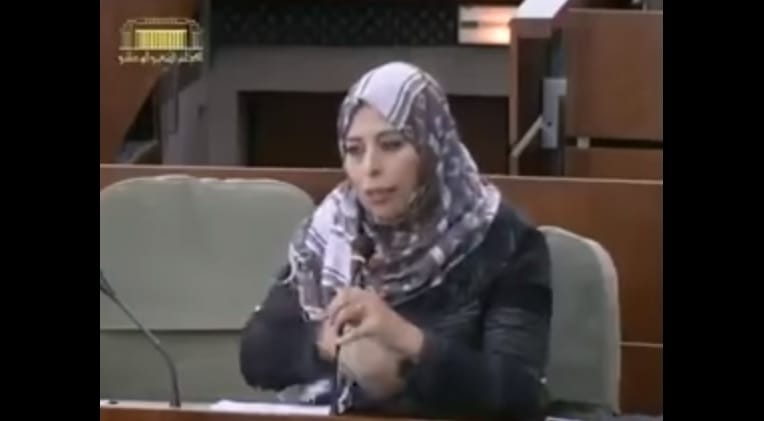 VIDÉO. La réponse cinglante d’une députée à Ouyahia : « Non, le peuple n’est pas content »