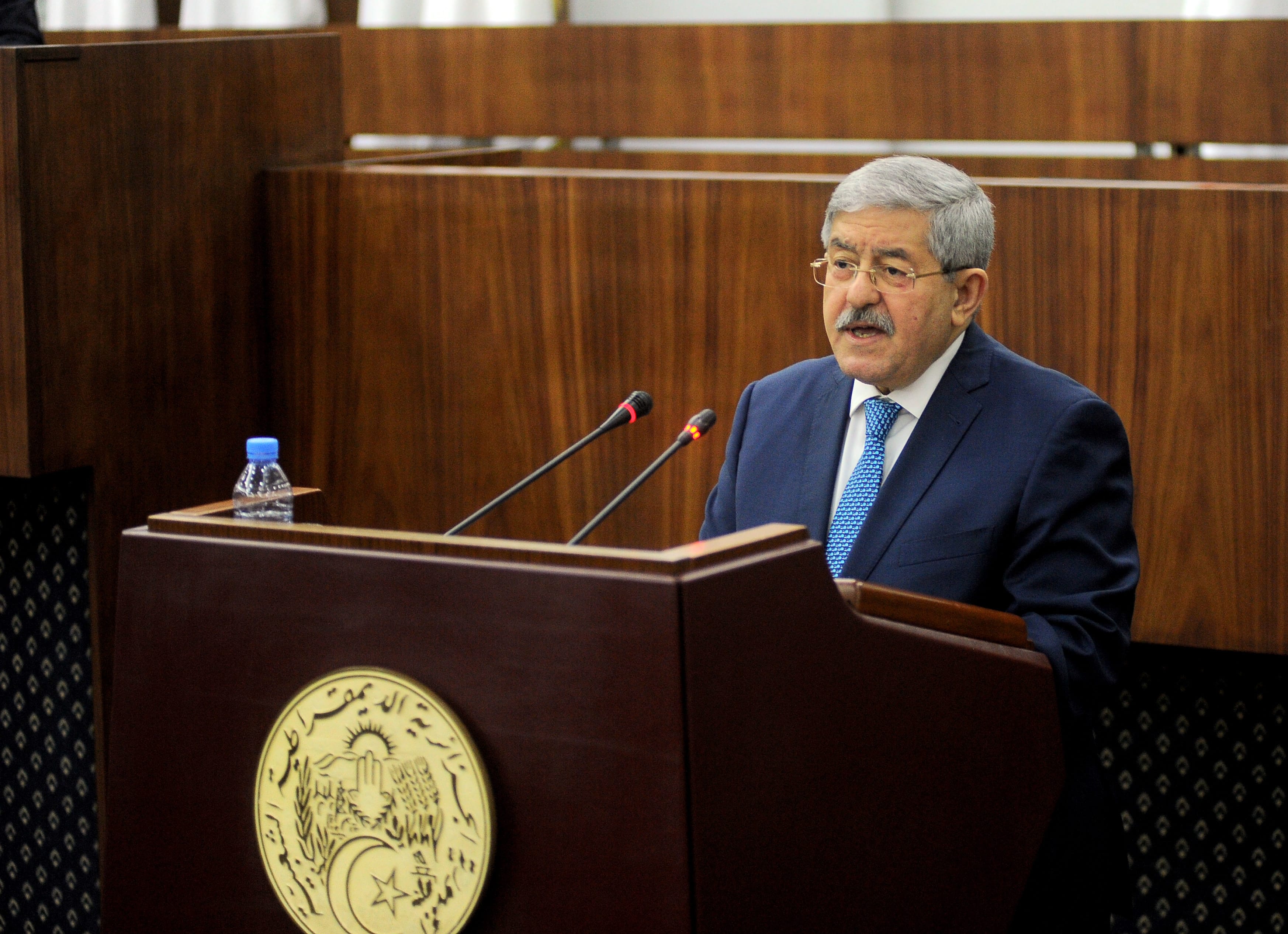 Ouyahia défend le bilan de Bouteflika : « On ne va pas dire qu’on a fait des miracles »