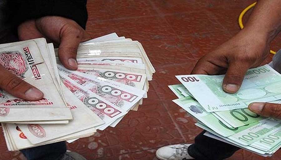 Le dinar algérien en chute : il a perdu 18 % face à l’euro depuis janvier