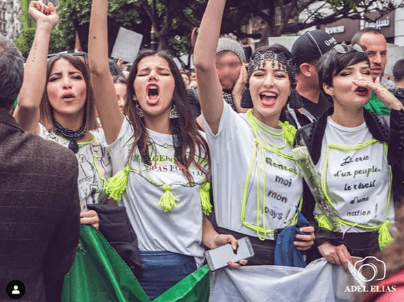 L’IMAGE DU JOUR – Le monde de la mode participe aux manifestations populaires