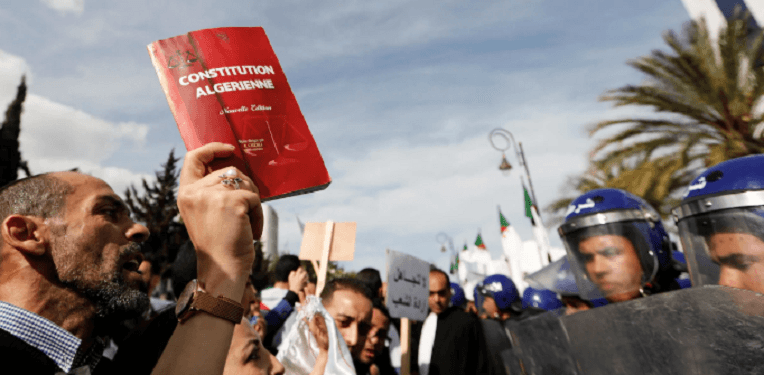 Annonce de Gaid Salah : toutes les réactions