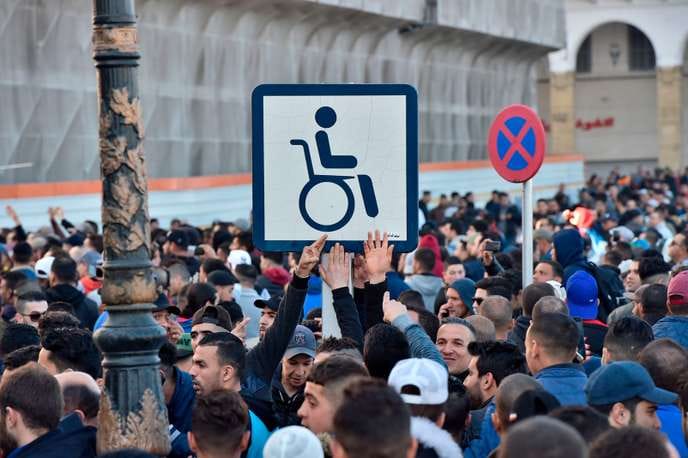 L’ONM soutient les manifestations, dénonce la collision entre le pouvoir et les forces de l’argent