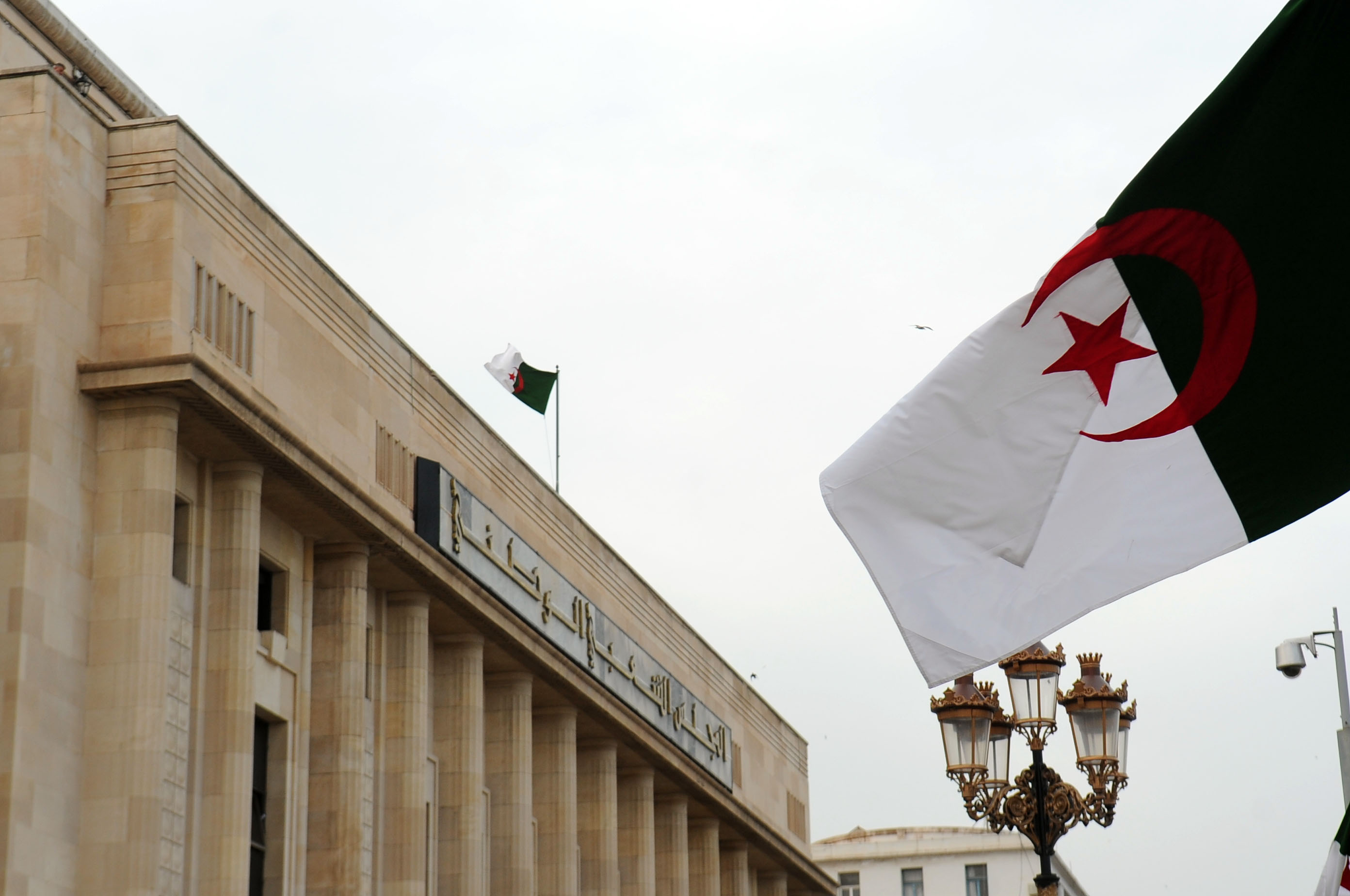 Application de l’article 102 : des incertitudes subsistent