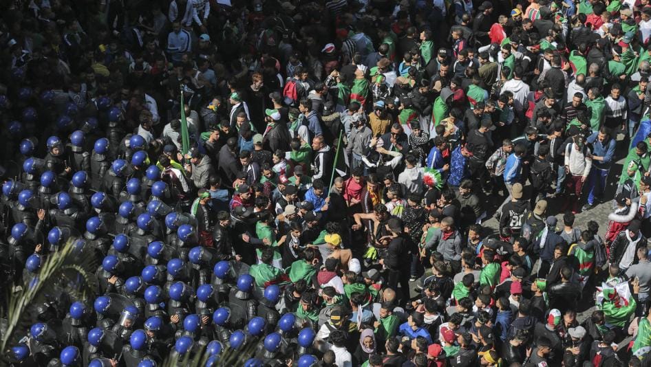 Le recours à la répression susceptible d’entraîner le pays dans le chaos, avertit ICG