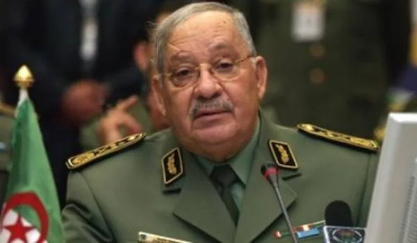 L’Armée réaffirme « sa pleine adhésion aux revendications légitimes du peuple algérien »