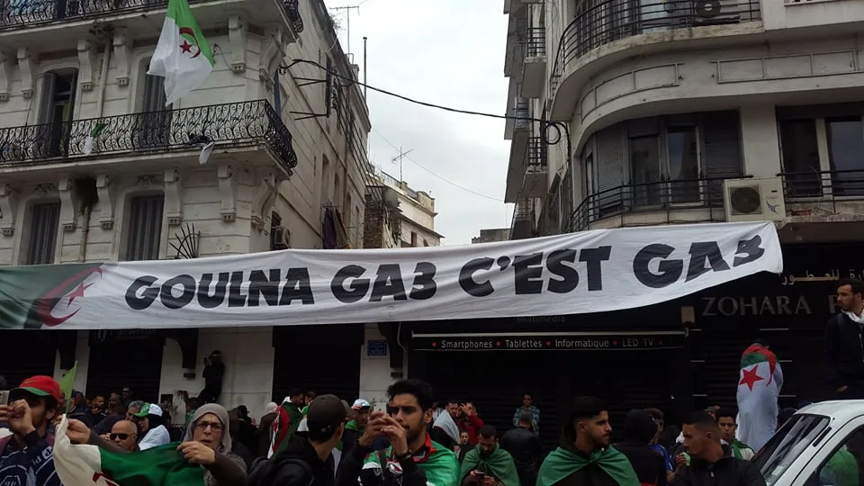 La révolte se poursuit, premier vendredi sans Bouteflika