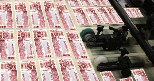 Le pouvoir prépare l’opinion à un retour à la planche à billets et une baisse des subventions