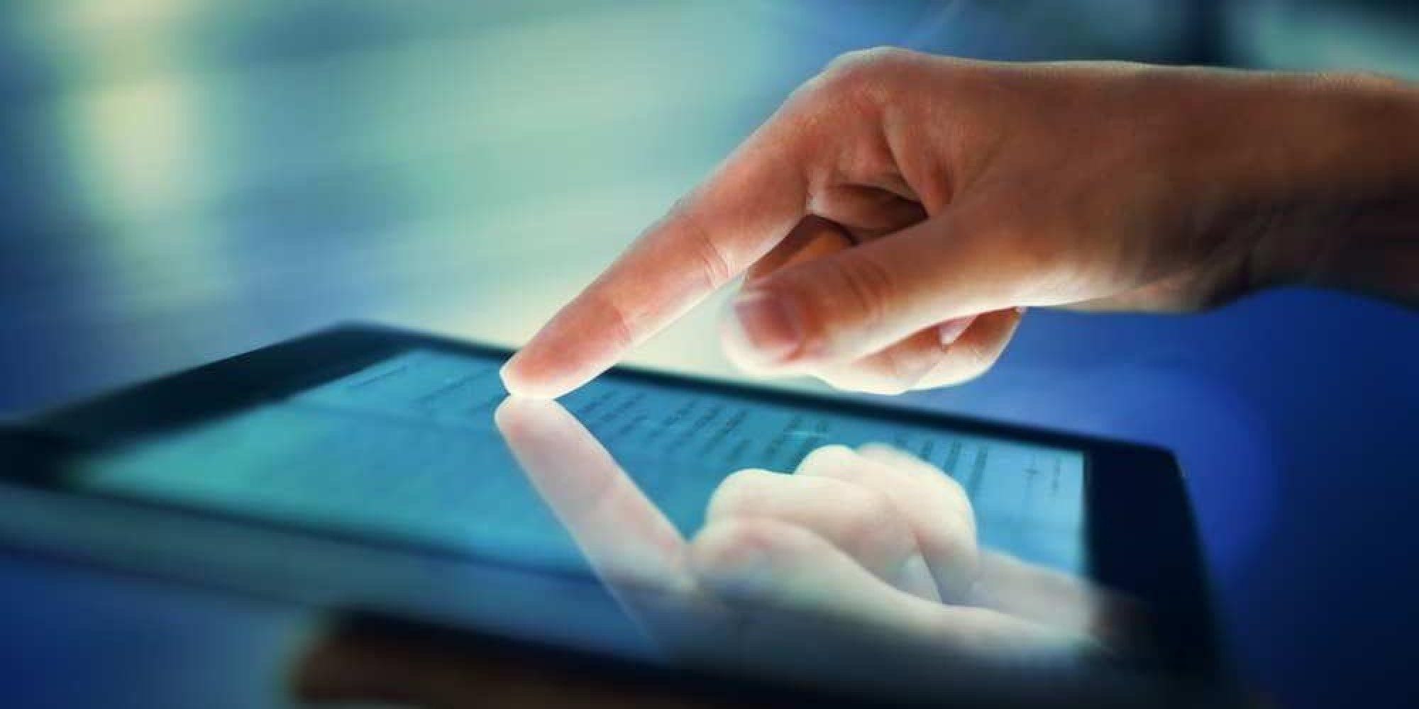 Presse électronique : des velléités de mise au pas et des aberrations