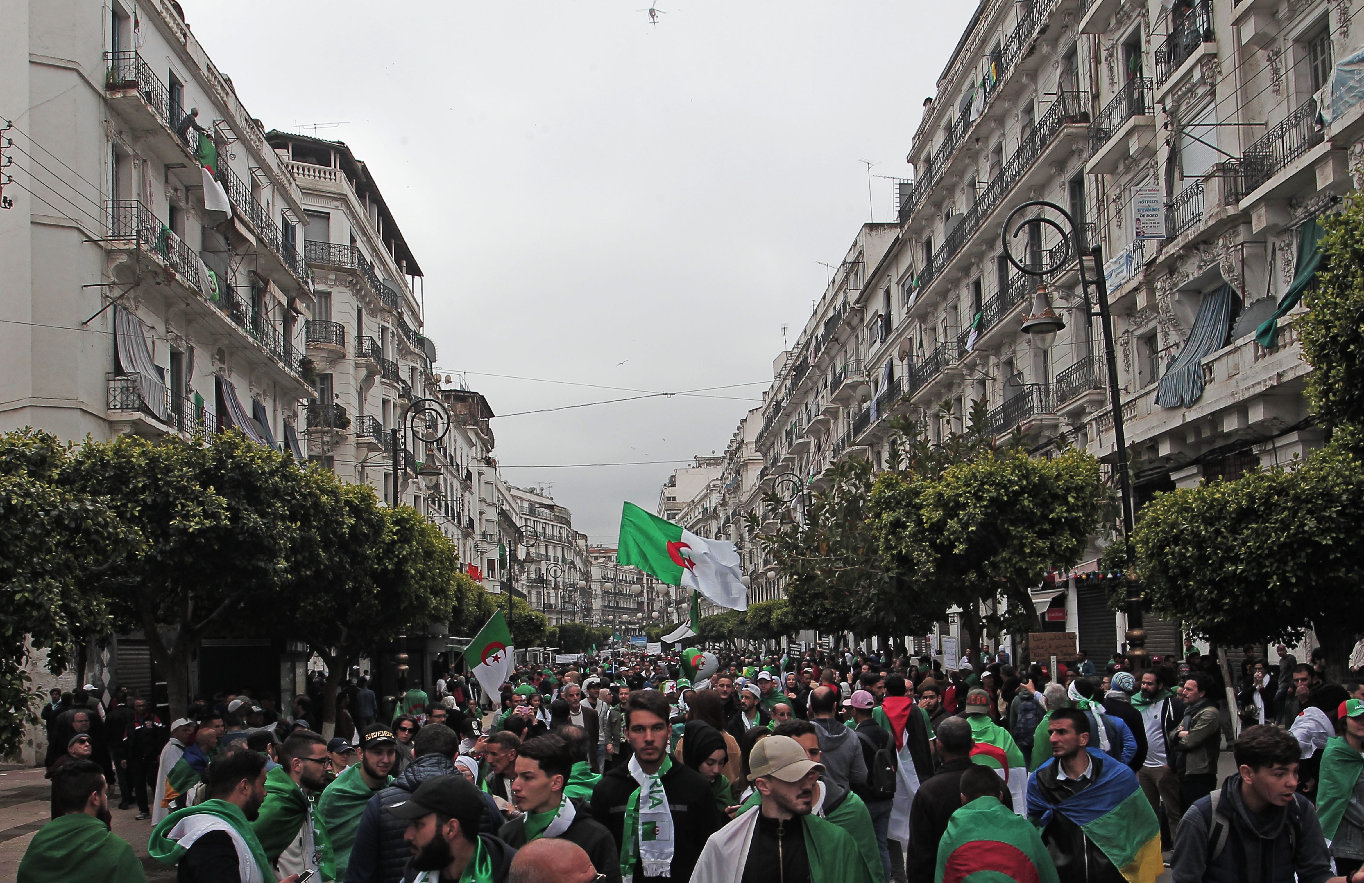 Hirak et sortie de crise : quel « modèle économique » pour un vrai changement ?