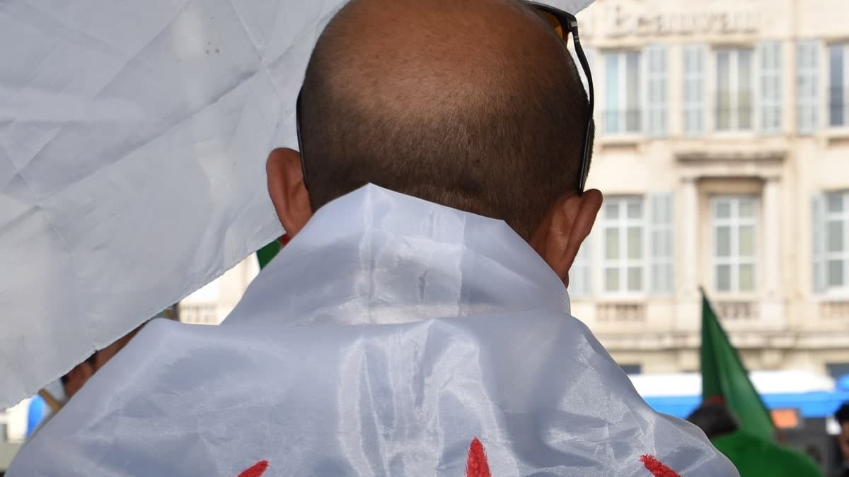 VIDÉO. Bordj Bou Arreridj, place forte du mouvement populaire, qui attire les manifestants de partout